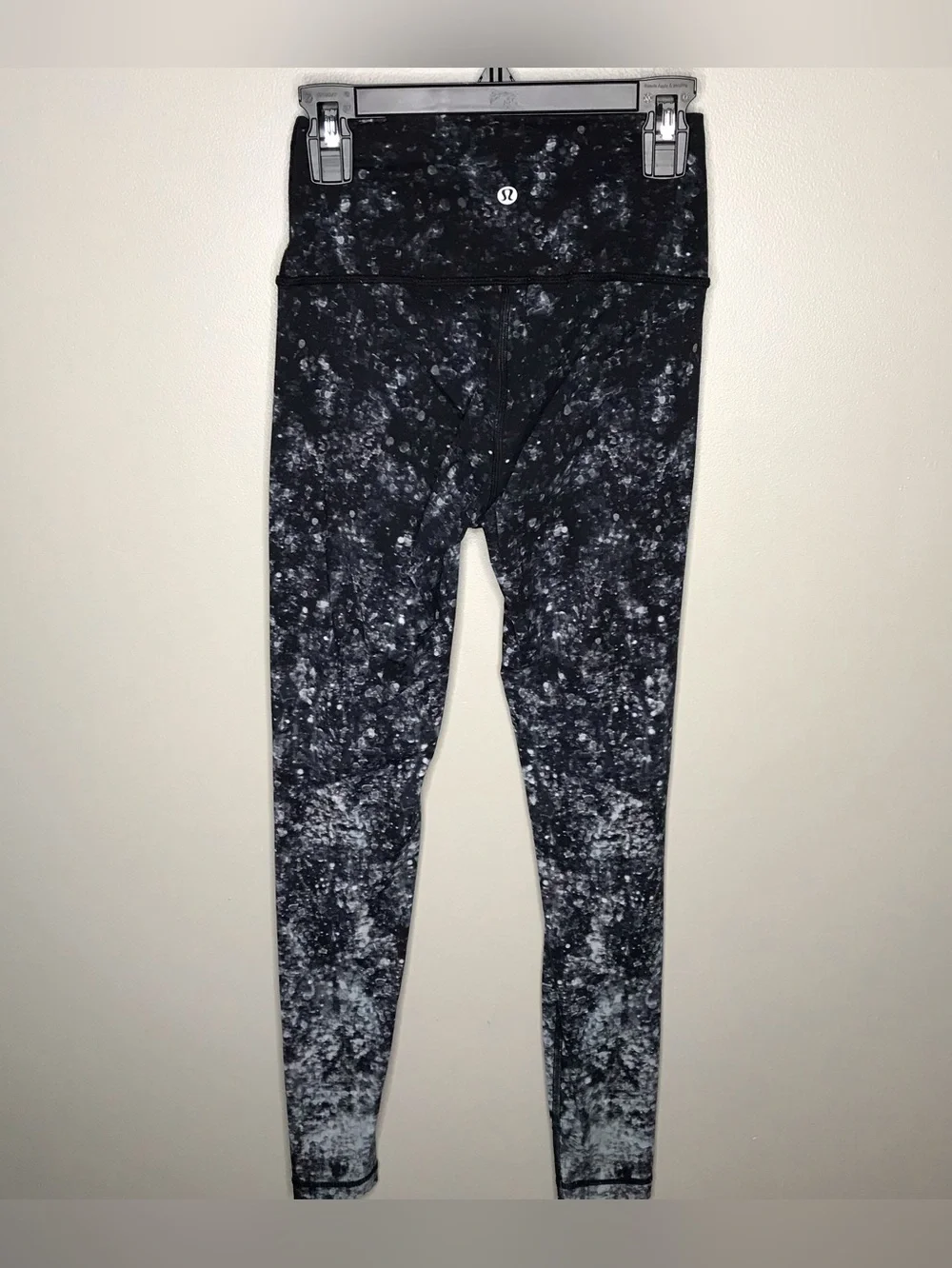 Lululemon Athletics Wunder Under Hi-Rise Nulux Leggings Sz 4 Inseam 28”
